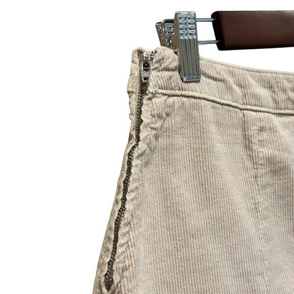 Urban Outfitters BDG Corduroy Khaki Pleated Skirt Size Medium Discontinued - Picture 4 of 10